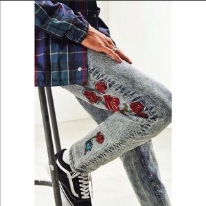 NWT | Rose Embroidered Acid Washed Skinny Jeans